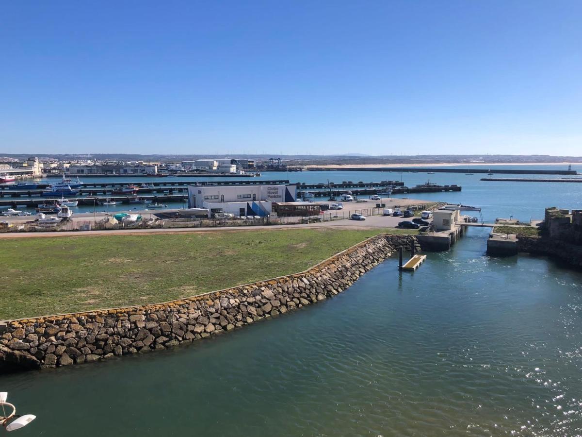 Ponte Velha Lägenhet Peniche Exteriör bild